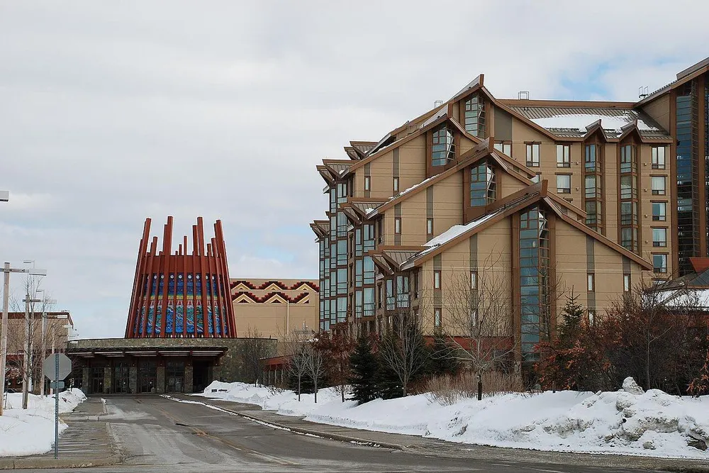 Casino Rama Resort in winter: the lodge-style hotel beside the casino entrance with its tall red-and-blue feature